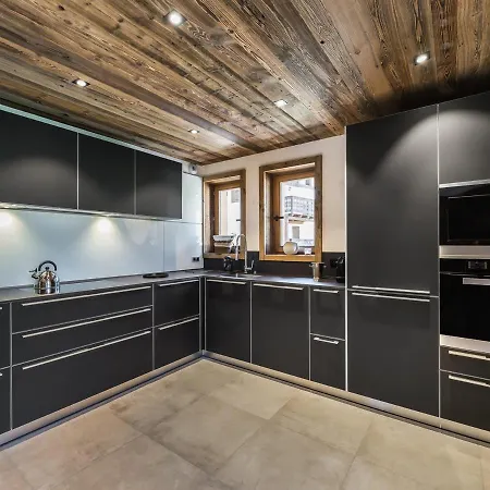 아파트 Duplex Lumineux 5 En-suite, Sauna, Proche Pistes Et Commerces, Meribel Village - Fr-1-566-10